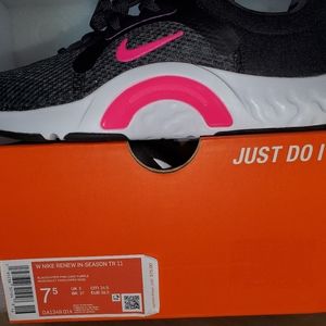 Rt11 NIKE SHOES WOMEN